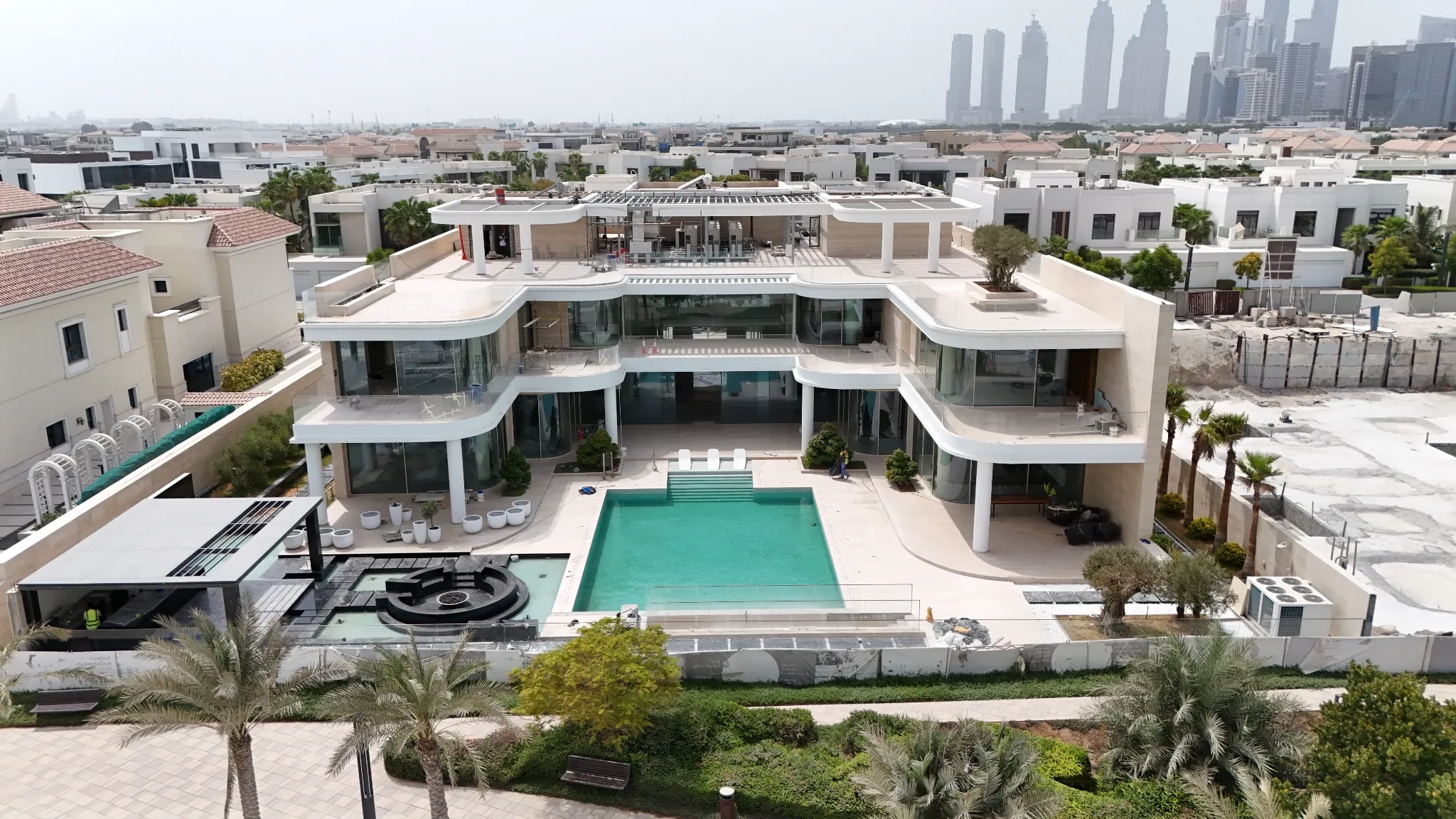 Luxury villa under construction featuring skilled craftsmanship, premium materials, and meticulous detailing by Luxedesign Villas (LDV).