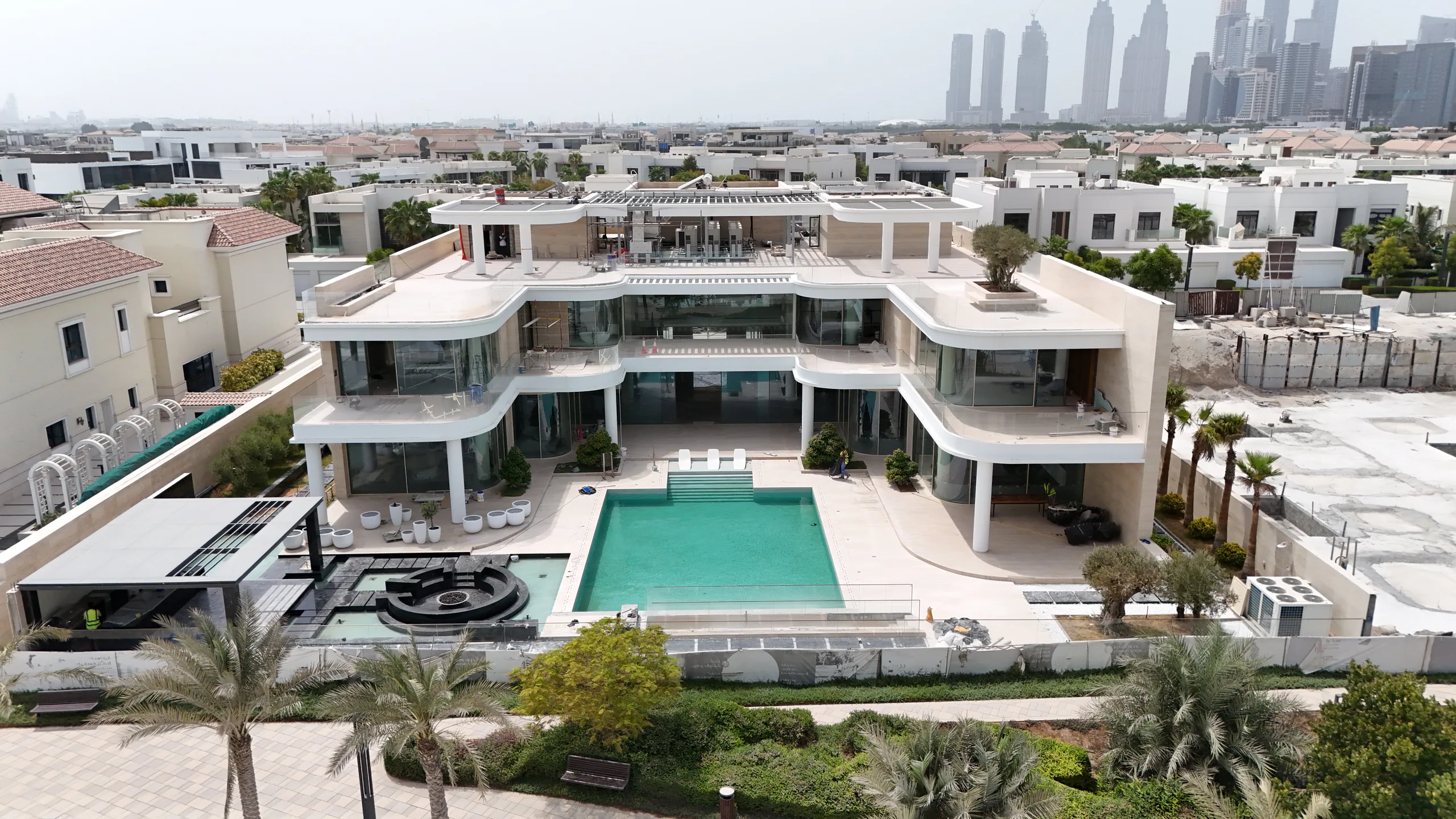 Luxury villa under construction featuring skilled craftsmanship, premium materials, and meticulous detailing by Luxedesign Villas (LDV).